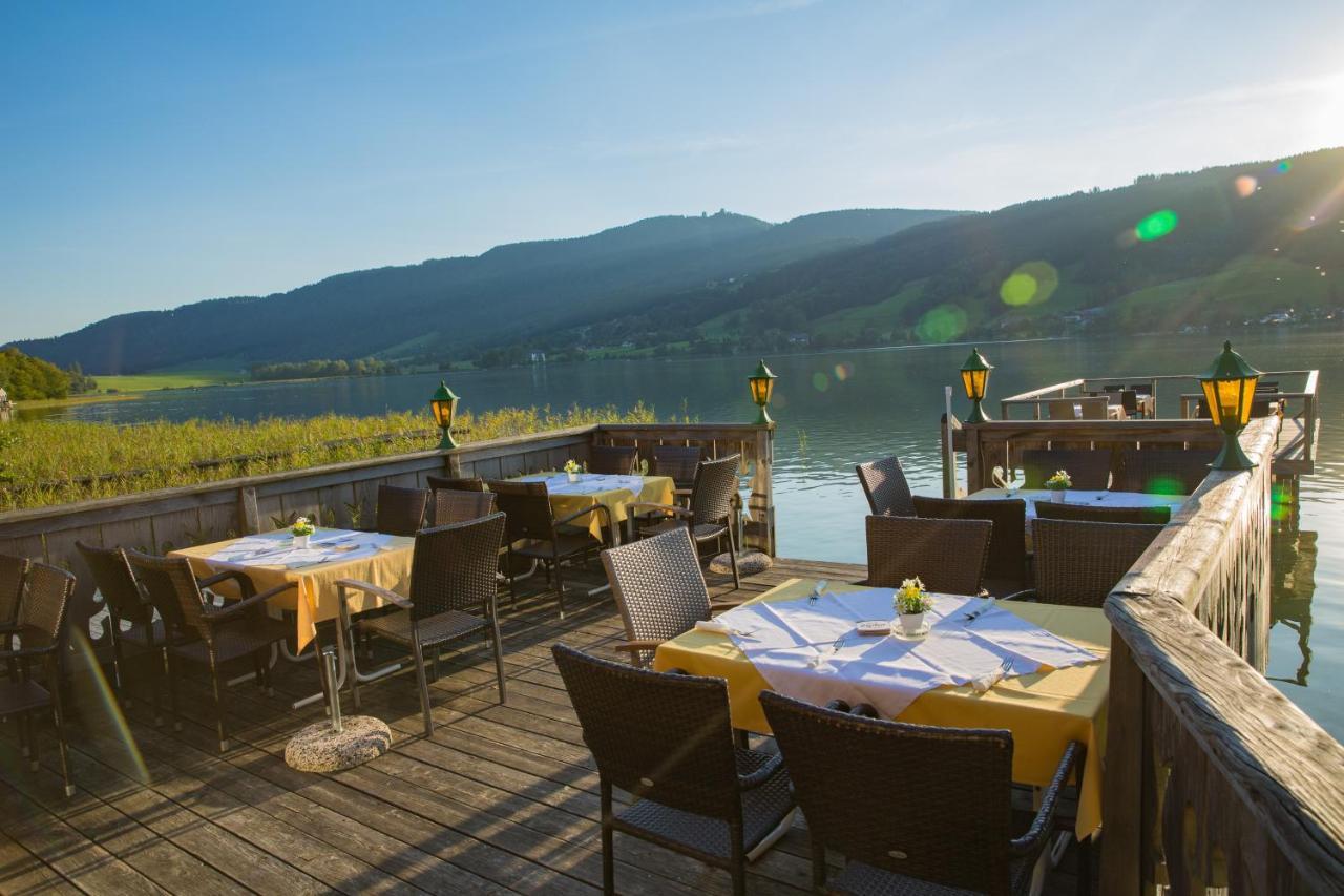 Seewirt Zell am Moos Buitenkant foto