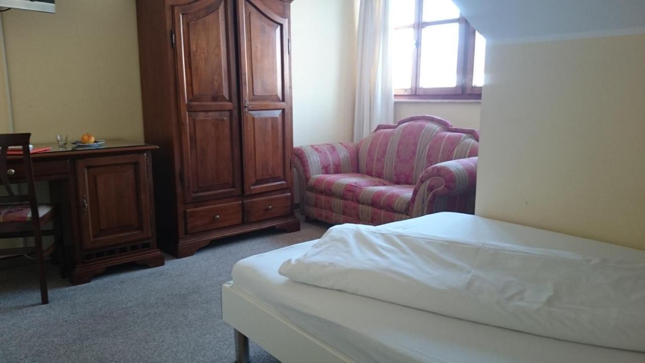 Seewirt Zell am Moos Buitenkant foto